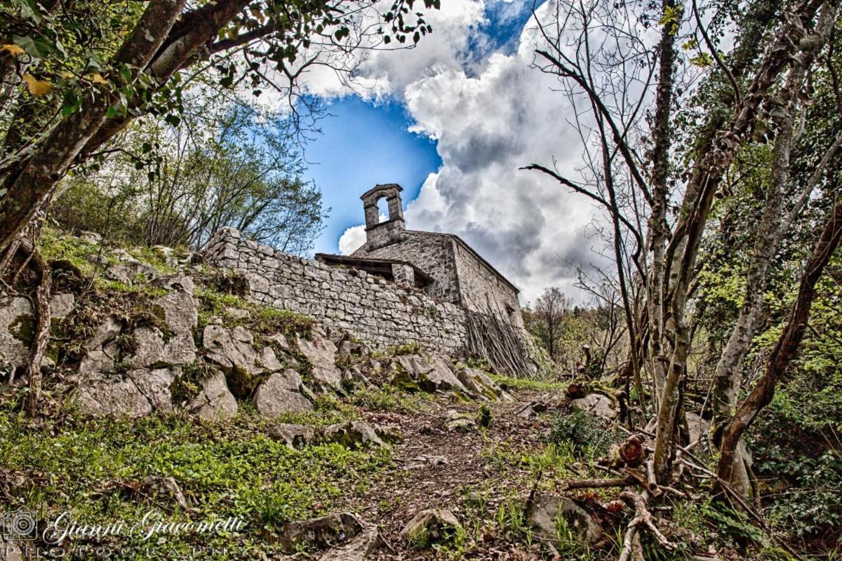 Torre Del Grifone Nel Medioevo Di Cividale Del Friuli Villa Faedis Dış mekan fotoğraf